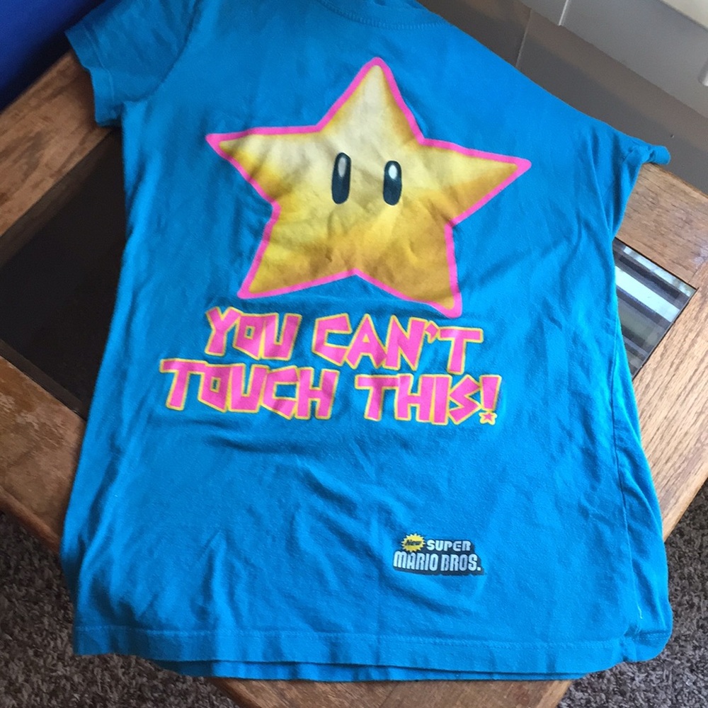 Super cute Mario brothers t shirt